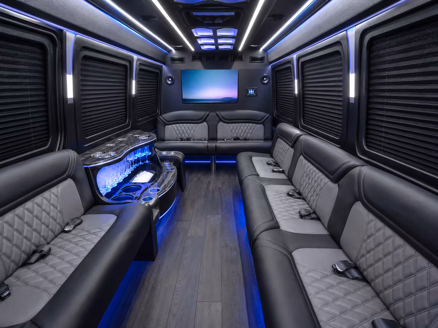 find the perfect transportation for your next airport transfer 2